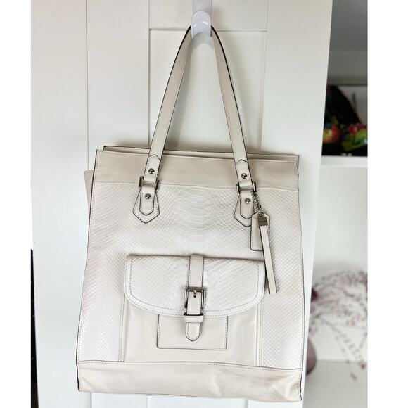 Coach Charlie Embossed Python Leather Large Tote Bag F28723 Limited Edition - Picture 7 of 16